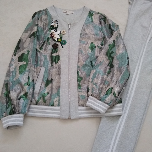 Boston Proper Jackets & Blazers - Boston Proper allover sequins 2 piece bomber camo wearable art tracksuit